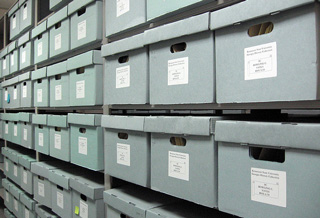 Архивное хранение документов и дел